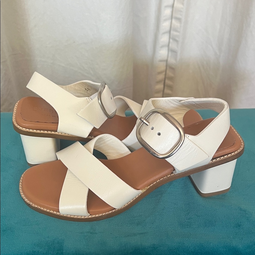 Everlane White Leather Sandals with Buckle  heel sz 5.5